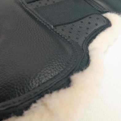 Protector de neopreno perforado y borreguillo (par)