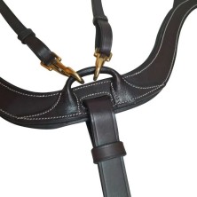 Pechopetral para salto con forma