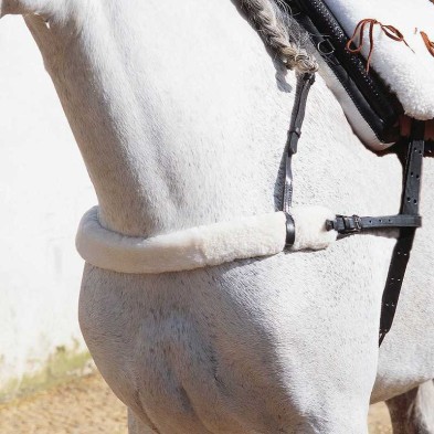 Pechopetral marjoman vaquero con forro de borrego natural