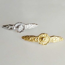 ADORNO PARA FRONTALERA PORTUGUESA (FLOR CORTESÍA)