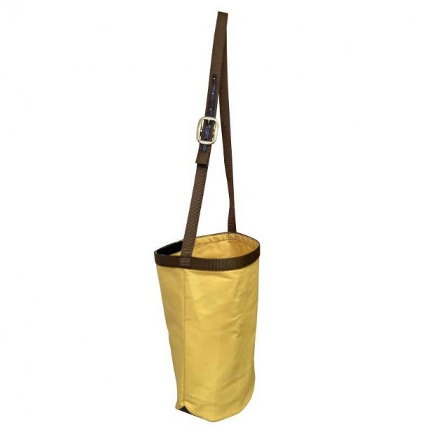 BOLSA DE FORRAJE MARJOMAN LONA-CUERO